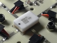 RFuW工程msw3t - 3200 - 150是SP3T开关能够处理100 w连续波在50到3000 mhz的范围
