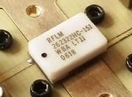 RFuW工程型号RFLM-262322HC-151射频限幅器保护接收机最高500瓦峰值功率处理从2.6至3.2 GHz。